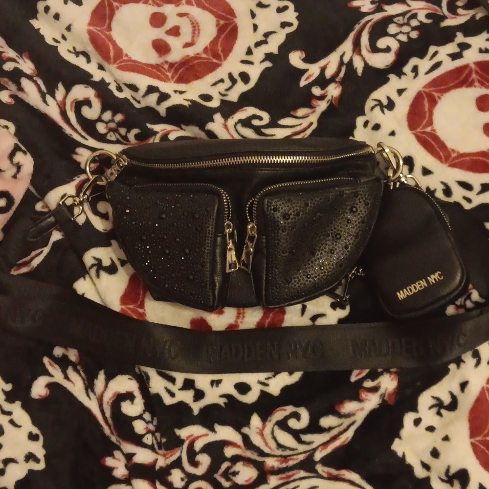 Madden NYC fanny pack
